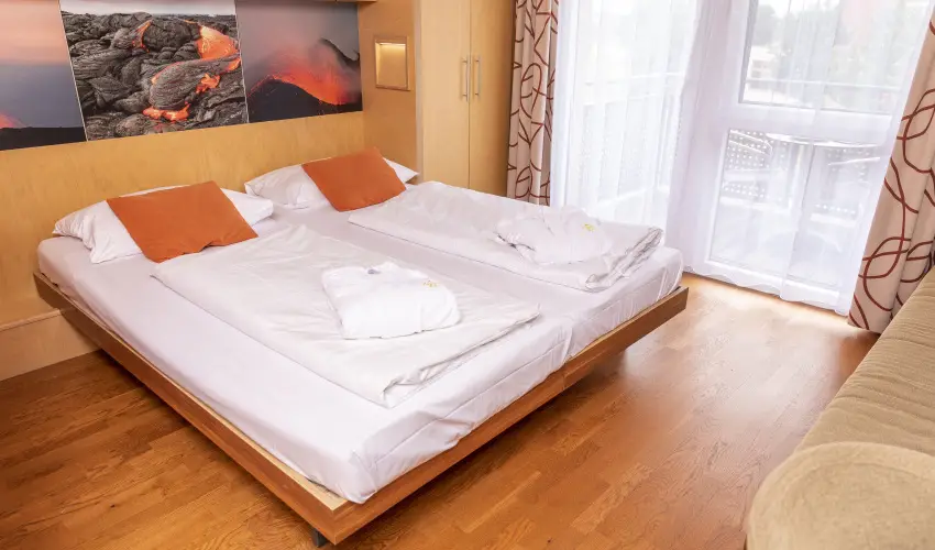 Vulkn Wellness Hotel s Kemping Celldmlk - Pnksd (min. 2 j)