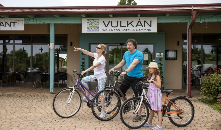 Vulkn Wellness Hotel s Kemping Celldmlk - Pnksd (min. 2 j)