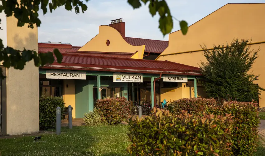 Vulkn Wellness Hotel s Kemping Celldmlk - Pnksd (min. 2 j)