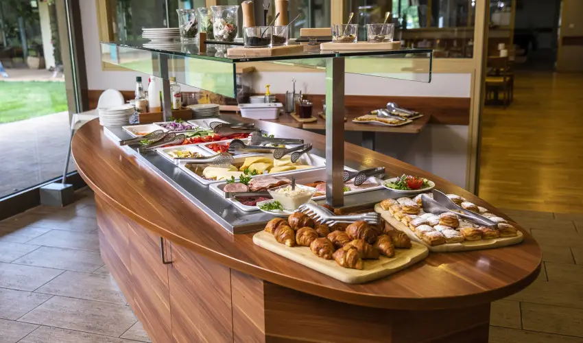 Vulkn Wellness Hotel s Kemping Celldmlk - Pnksd (min. 2 j)