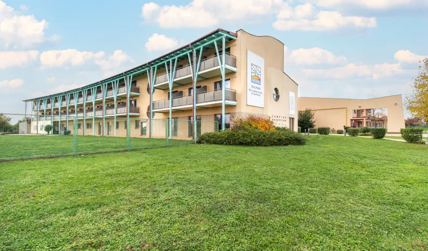 Vulkn Wellness Hotel s Kemping Celldmlk - Pnksd (min. 2 j)
