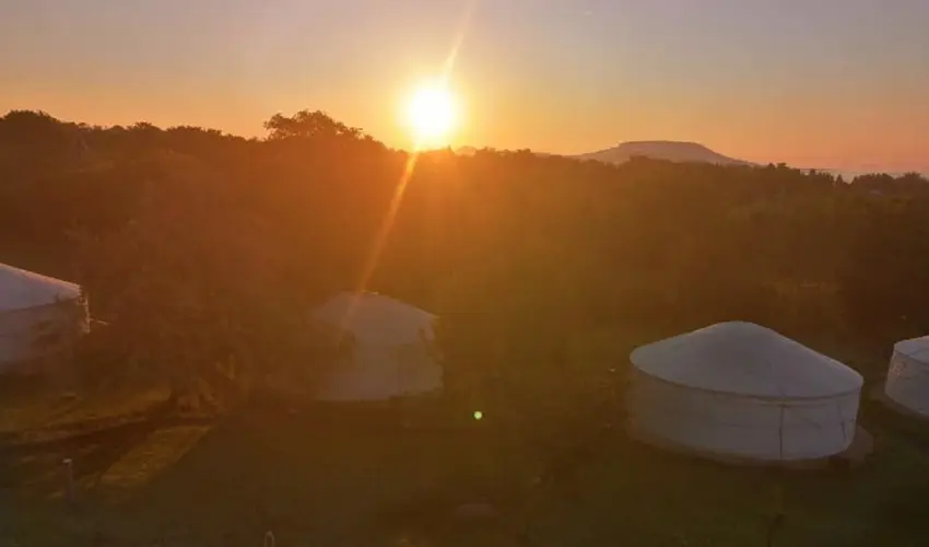 Jurta Spirit Hotel Balatongyrk - Pnksd 