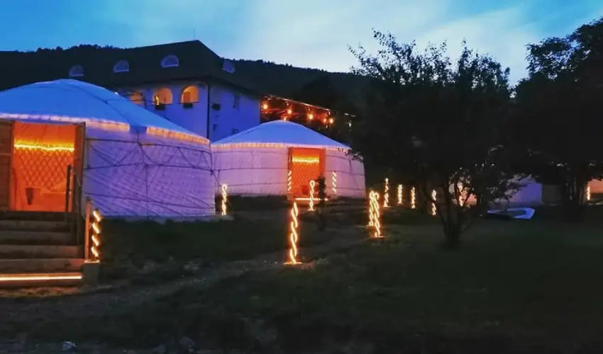 Jurta Spirit Hotel Balatongyrk - Pnksd 