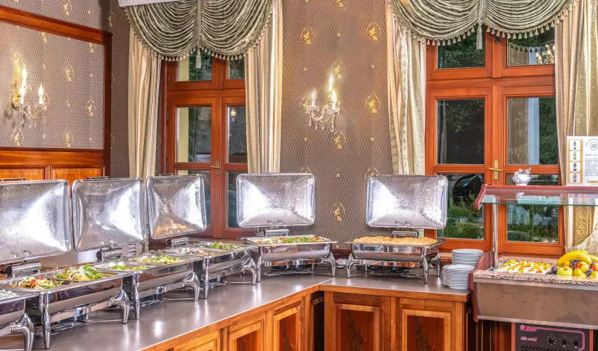 Kastlyhotel Sasvr Pardsasvr - Pnksd (min. 3 j)