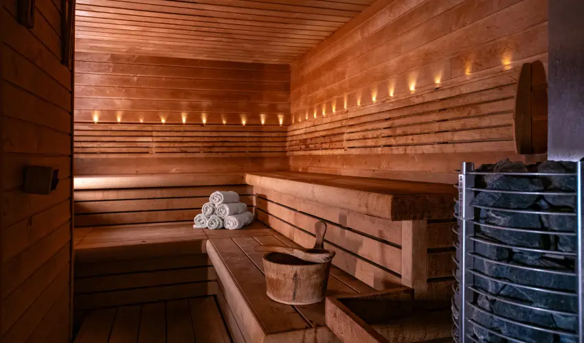 Kastlyhotel Sasvr Pardsasvr - Pnksd (min. 3 j)