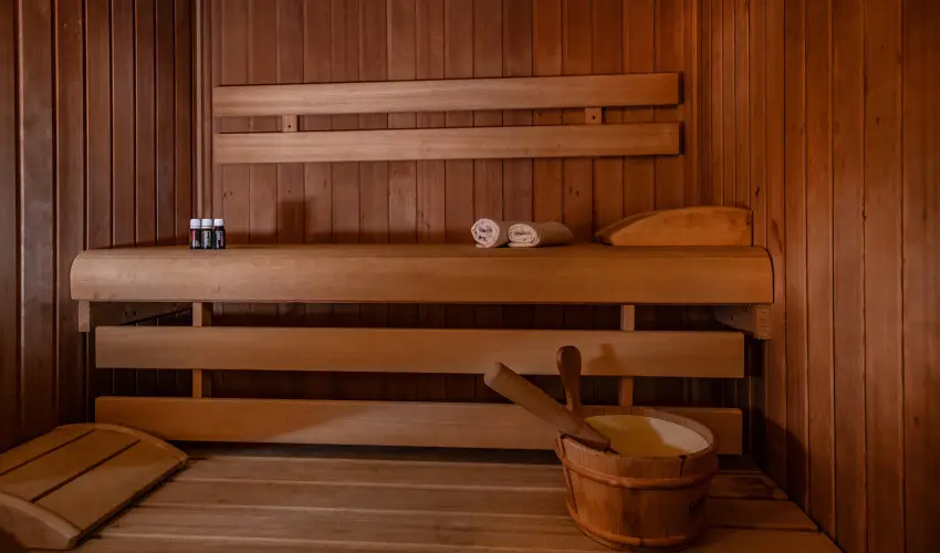 Kastlyhotel Sasvr Pardsasvr - Pnksd (min. 3 j)