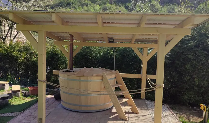 Kat�ng Vend�gh�z Tardos - P�nk�sd