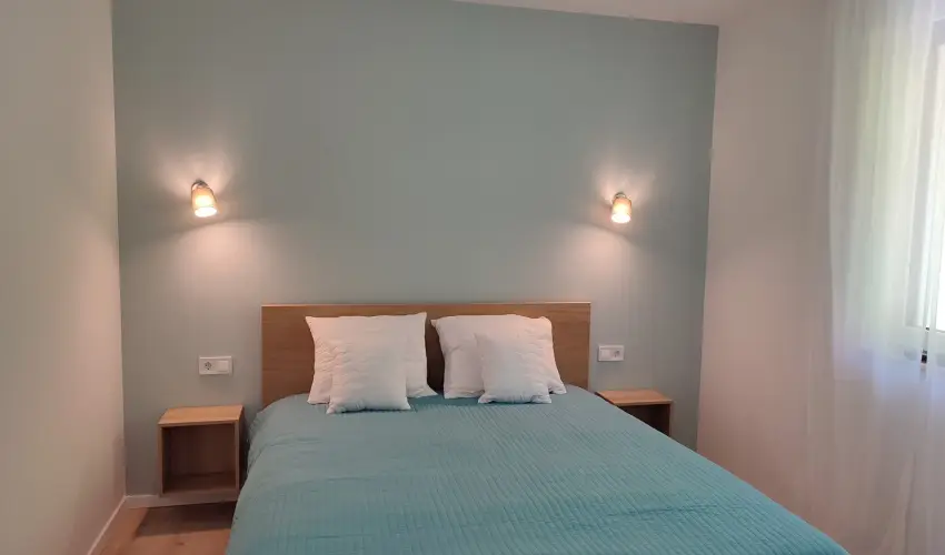 Kat�ng Vend�gh�z Tardos - P�nk�sd