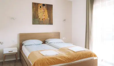 Kat�ng Vend�gh�z Tardos