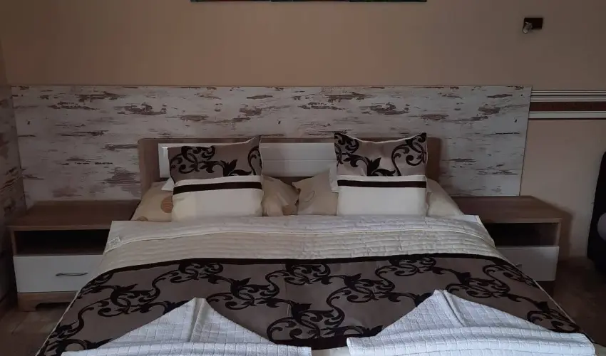 Kk Laguna Wellness Apartmanok Egerszalk - Pnksd