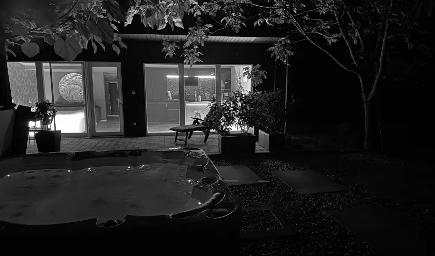 K�kmad�r Vend�gh�z Homokm�gy - P�nk�sd