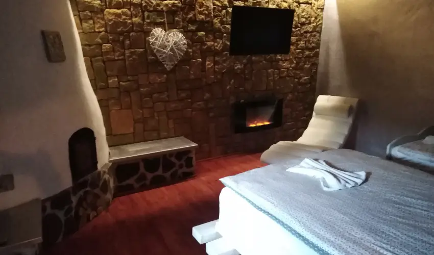 K�kmad�r Vend�gh�z Homokm�gy - P�nk�sd