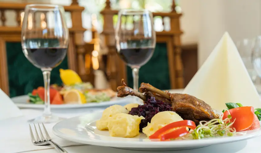 Kikelet Club Hotel Miskolctapolca - P�nk�sd