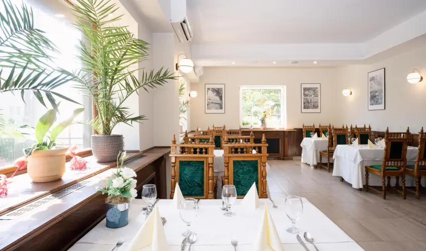 Kikelet Club Hotel Miskolctapolca - P�nk�sd