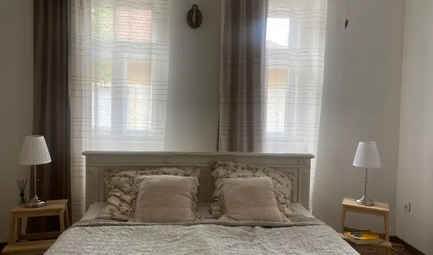 Kiskilenc Vendghz Szarvask - Pnksd (min. 2 j)