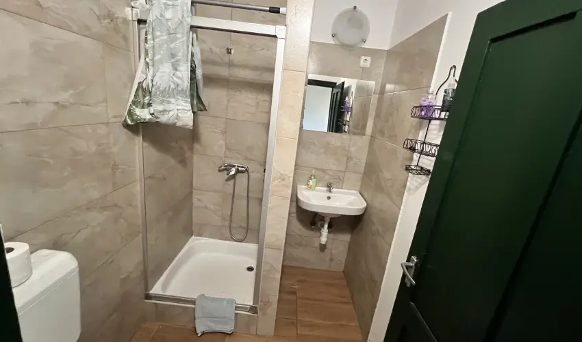 K�bor Macska Fogad� K�szeg - P�nk�sd