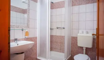 Kkapu Vadszkastly s Hotel & Apartments Nagyhuta