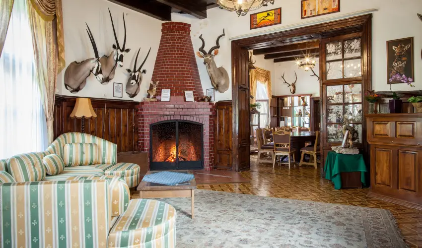 Kkapu Vadszkastly s Hotel & Apartments Nagyhuta - Pnksd (min. 2 j)