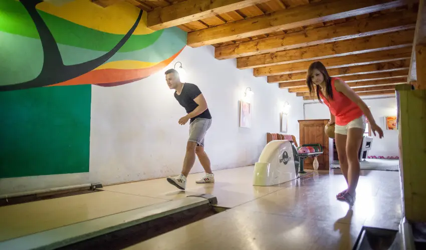 Kkapu Vadszkastly s Hotel & Apartments Nagyhuta - Pnksd (min. 2 j)