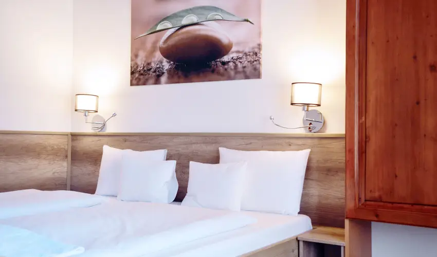 Kkapu Vadszkastly s Hotel & Apartments Nagyhuta - Pnksd (min. 2 j)