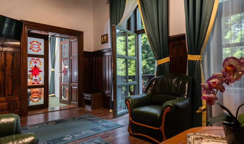 Kkapu Vadszkastly s Hotel & Apartments Nagyhuta - Pnksd (min. 2 j)