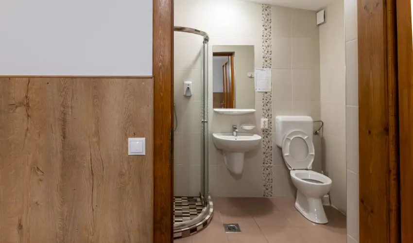 Kkapu Vadszkastly s Hotel & Apartments Nagyhuta - Pnksd (min. 2 j)