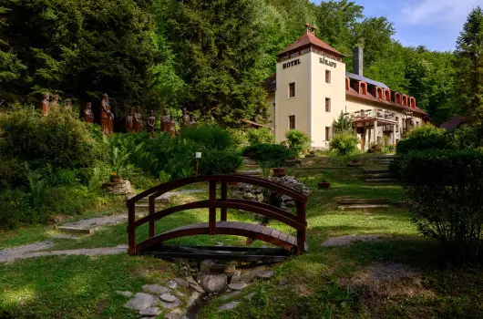Kkapu Vadszkastly s Hotel & Apartments - Pnksd (min. 3 j)