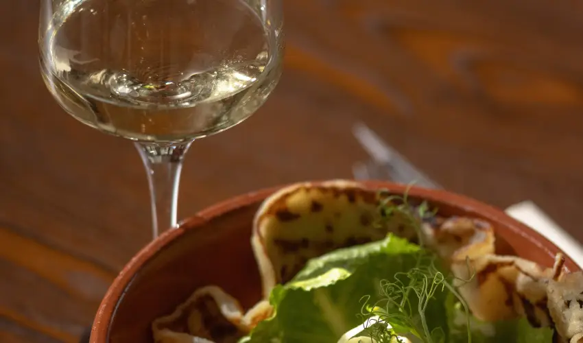 Kkapu Vadszkastly s Hotel & Apartments Nagyhuta - Pnksd (min. 2 j)