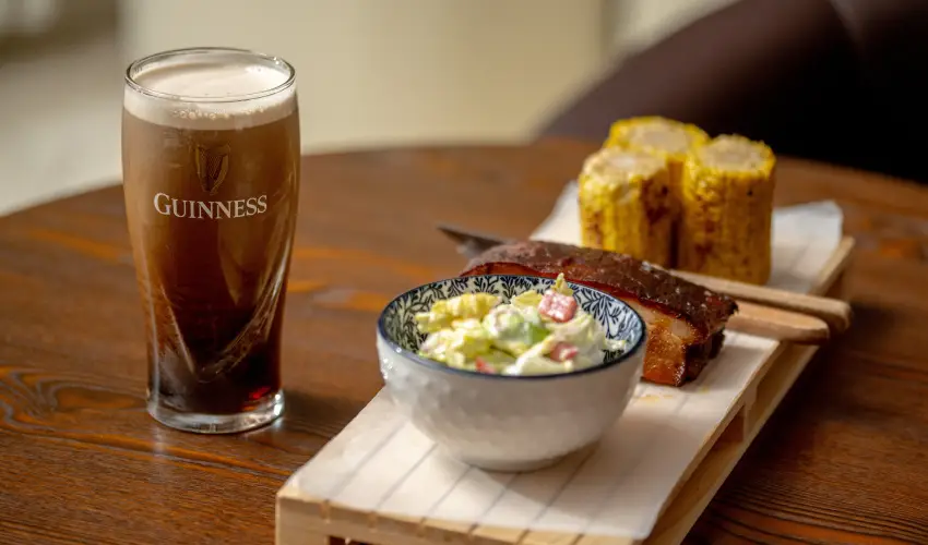 Kkapu Vadszkastly s Hotel & Apartments Nagyhuta - Pnksd (min. 2 j)