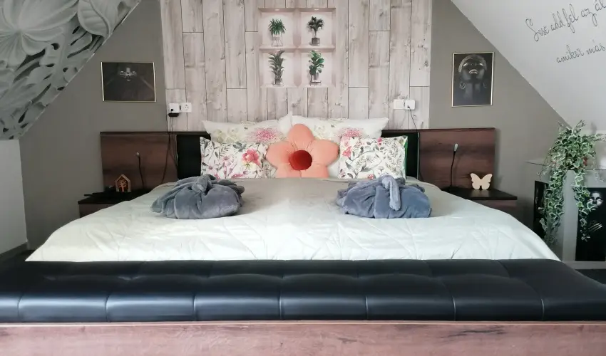 K�kert Pihen�h�z K�szeg - P�nk�sd