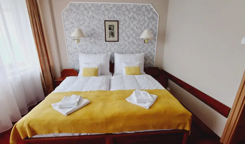 Komfort Hotel Platn Harkny - Pnksd 