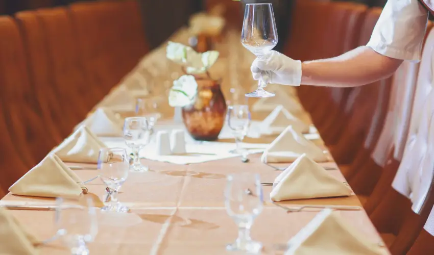 Koml Hotel Gyula - Pnksd (min. 2 j)