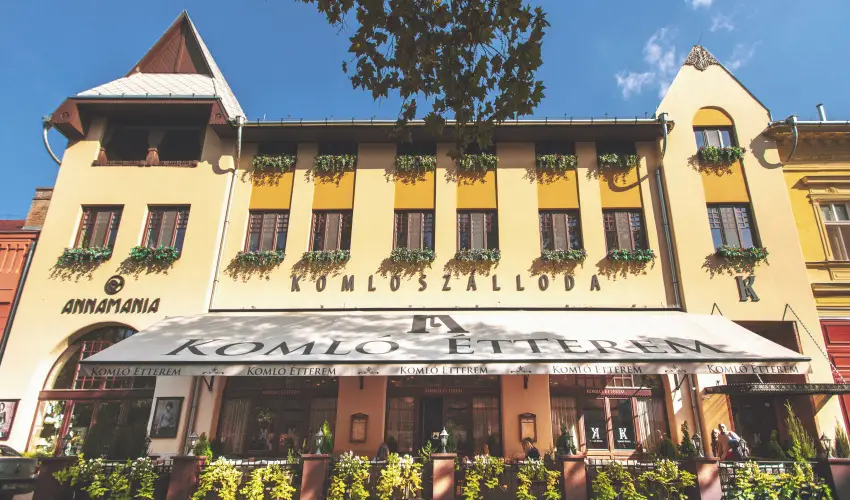 Koml Hotel Gyula - Pnksd (min. 2 j)