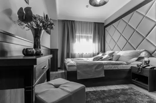 Koml� Hotel - P�nk�sd