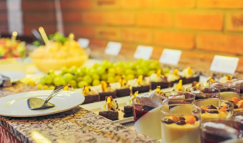 Koml Hotel Gyula - Pnksd (min. 2 j)