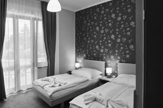 Korona Hotel Hark�ny - P�nk�sd