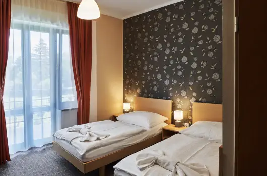 Korona Hotel Harkny - Pnksd