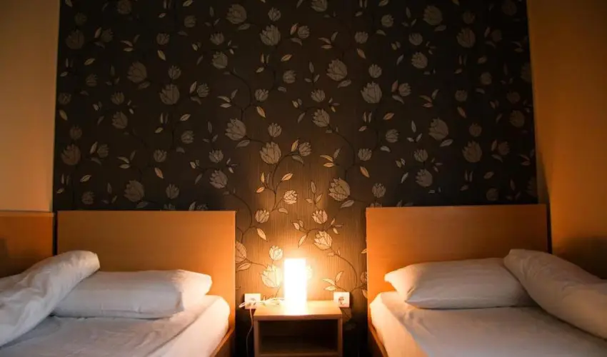 Korona Hotel Harkny Harkny - Pnksd