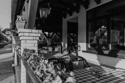 Korona Panzi� �s �tterem - P�nk�sd (min. 2 �j)