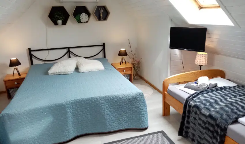 K�szeghegyalja Vend�gh�z Horv�tzsid�ny - P�nk�sd (min. 2 �j)