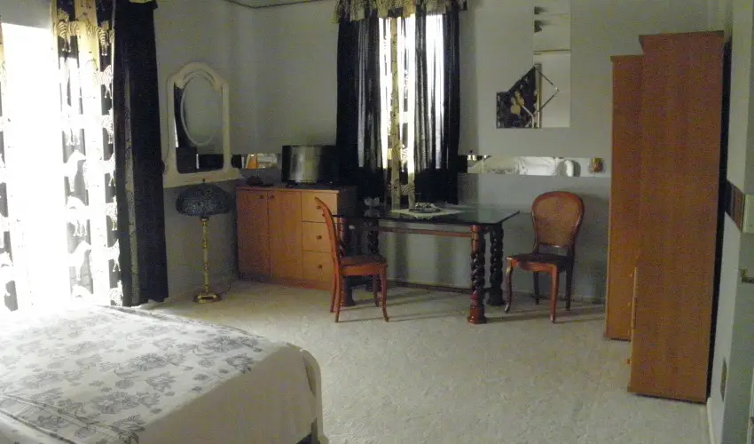 Kristly Apartman Hvz - Pnksd (min. 2 j)