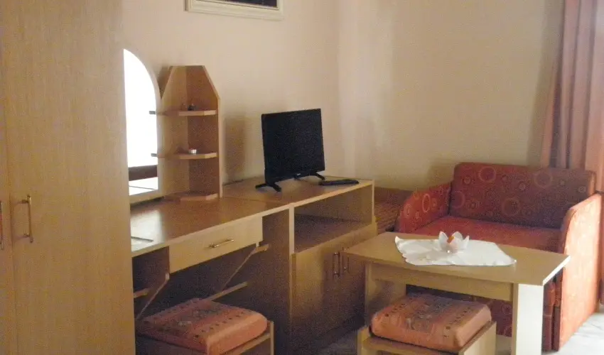 Kristly Apartman Hvz - Pnksd (min. 2 j)