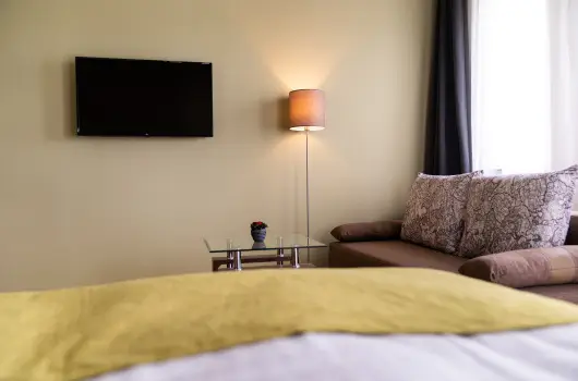 Kristly Hotel Konferencia & Wellness - Pnksd