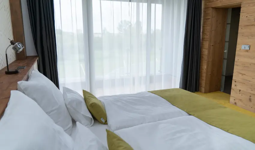 Krist�ly Hotel Konferencia & Wellness Ajka - P�nk�sd