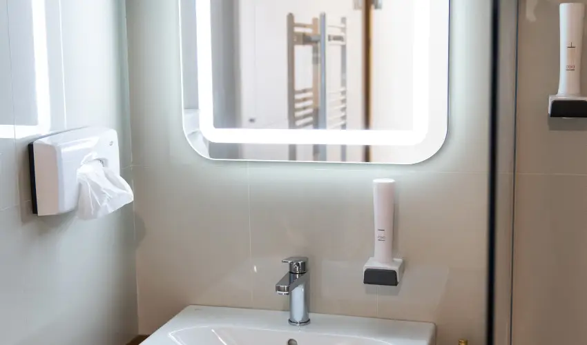 Krist�ly Hotel Konferencia & Wellness Ajka - P�nk�sd