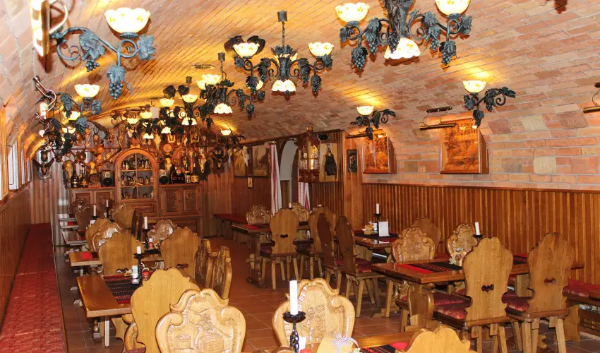 Kulacs Csrda & Panzi Eger - Pnksd (min. 2 j)