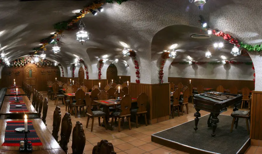 Kulacs Csrda & Panzi Eger - Pnksd (min. 2 j)