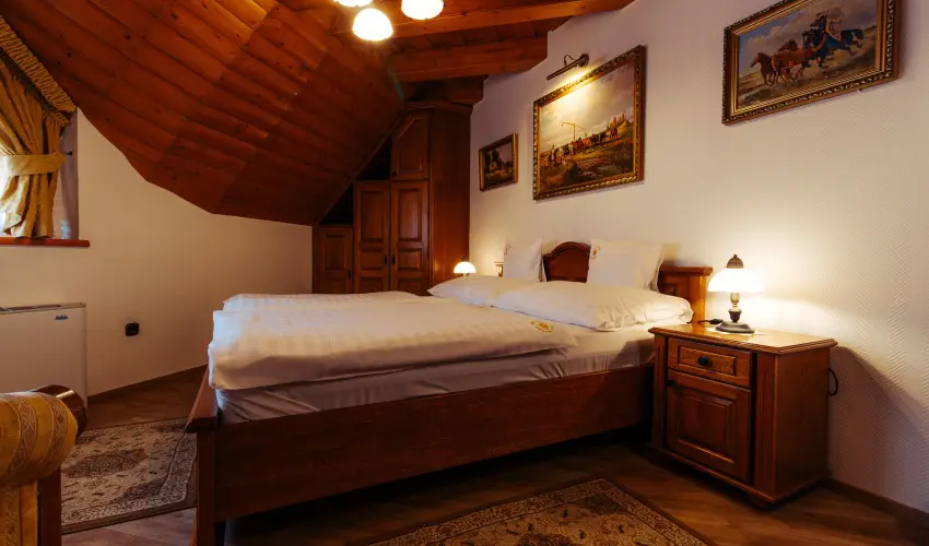 Kulacs Csrda & Panzi Eger - Pnksd (min. 2 j)