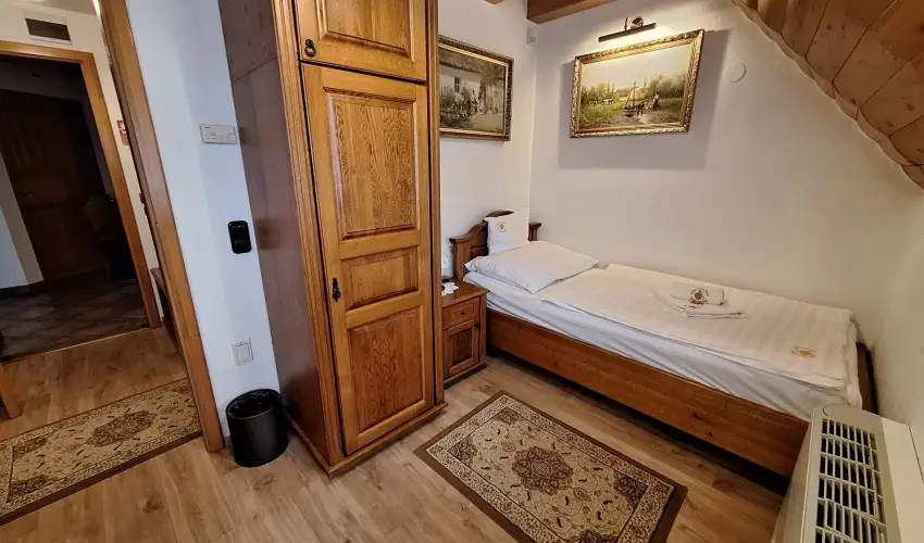 Kulacs Csrda & Panzi Eger - Pnksd (min. 2 j)