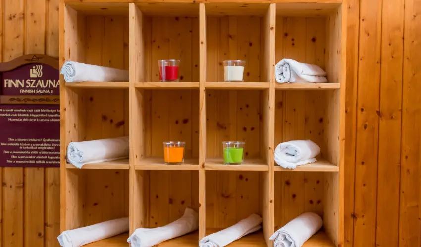 Hotel Kumnia Kisjszlls - Pnksd